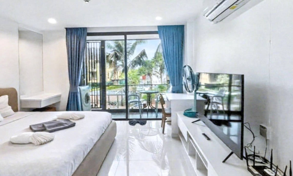 Wichit Apartment | Pixel-Modern 1-BR Apartment with Pool View in Cape Panwa