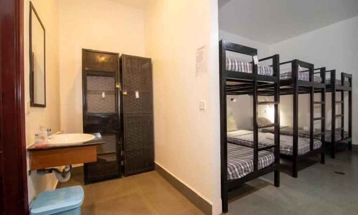 Daun Penh Hotel | Pooltop Phnom Penh