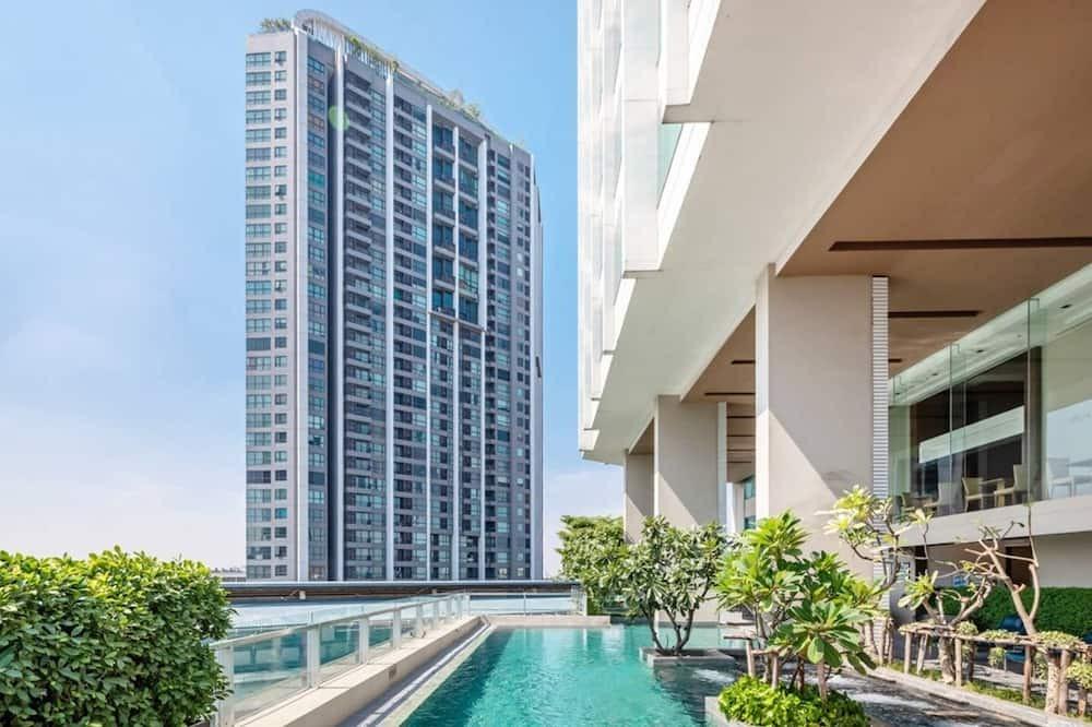 Phra Khanong Nuea Apartment | Premium Suite near BTS Phrakhanong住宅套房 U10