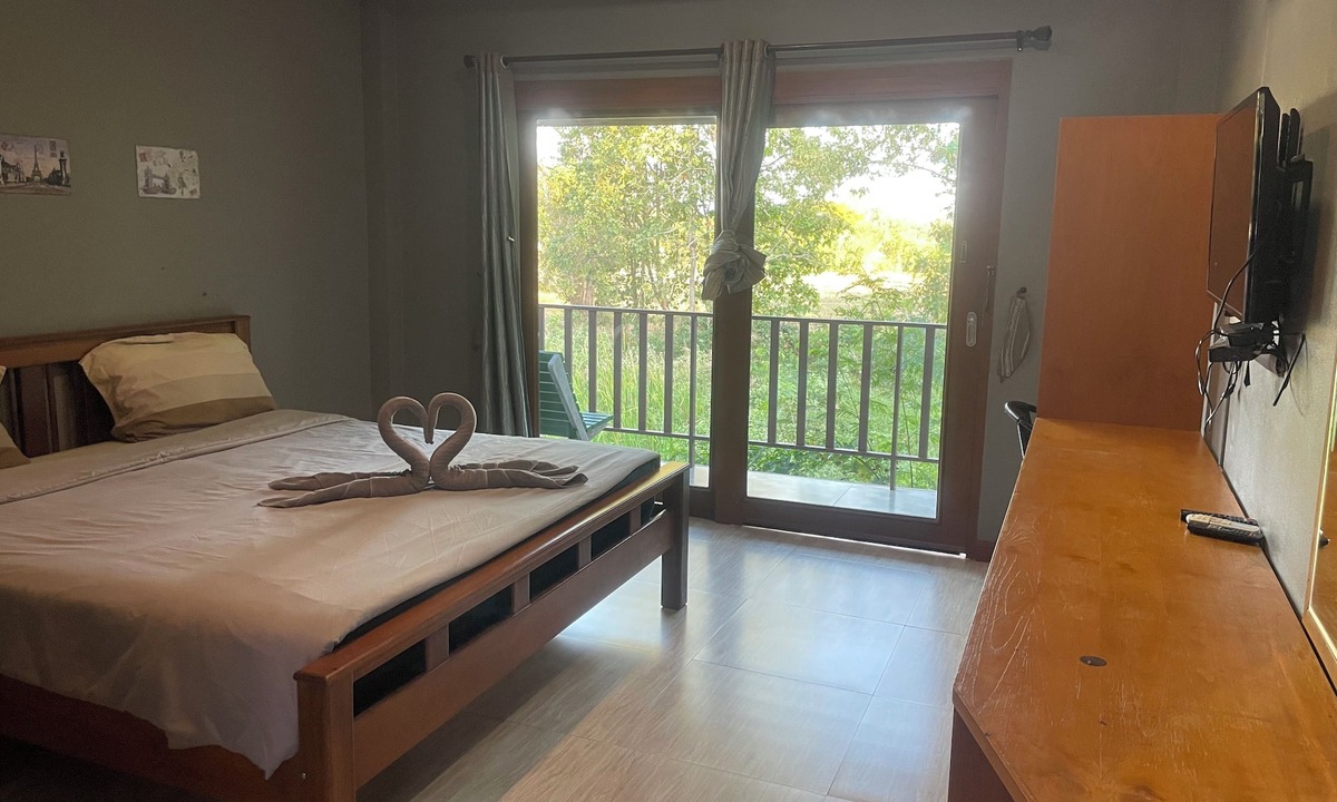 Tha Bo Hotel | Punruk Resort