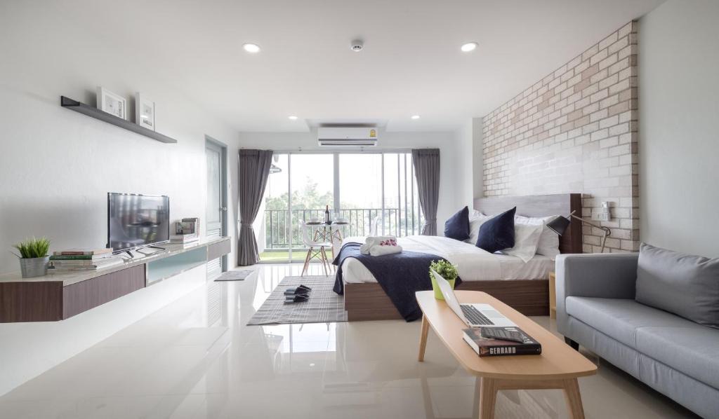 Chom Phon Hotel | Q Space Residence