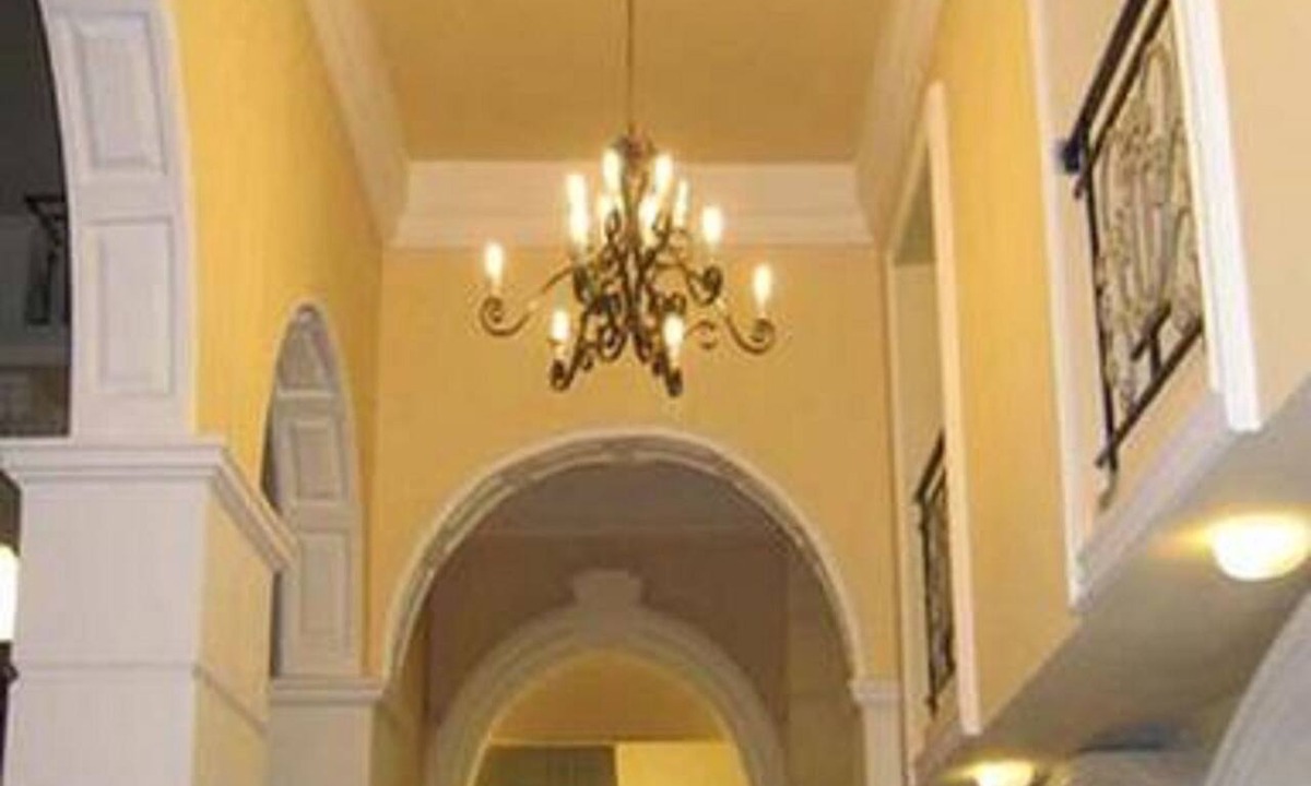 Racha Thewa Hotel | Rafael Mansion Bangkok Airport