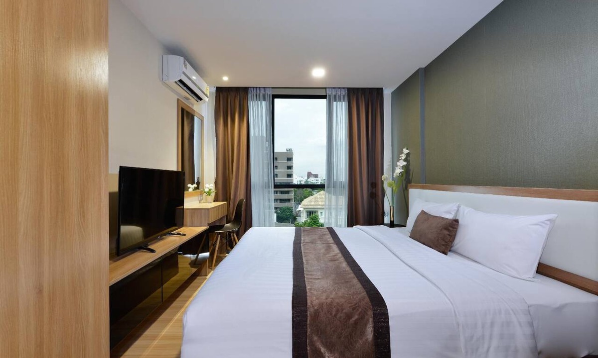 Ekkamai Hotel | Ramada Tenn Ekamai