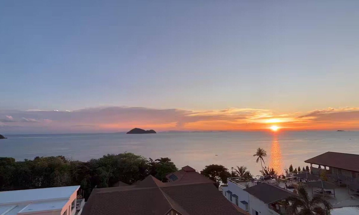 Haad Pleayleam House | Rare 5BR Oasis - 30m to Sea
