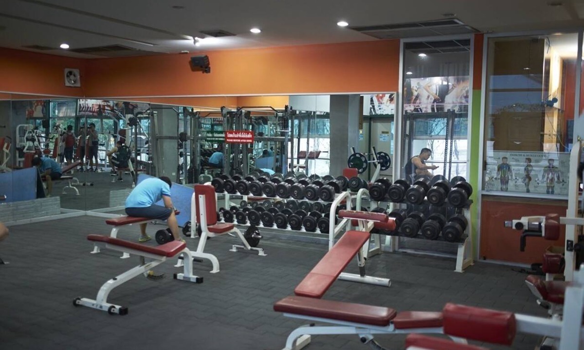Lat Yao Hotel | Ravipha Residences