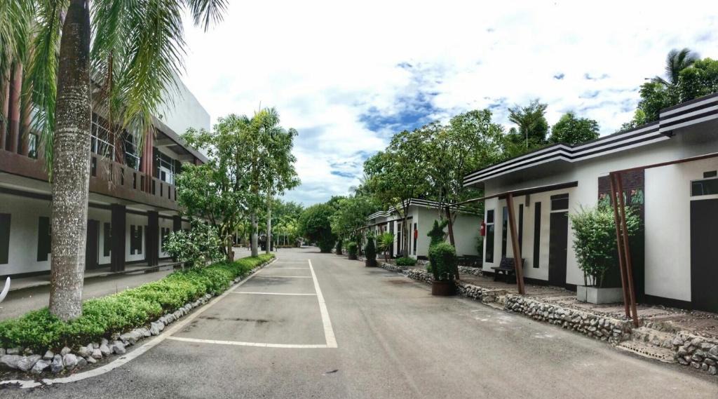 Makham Tia Resort | River Nature Hotel