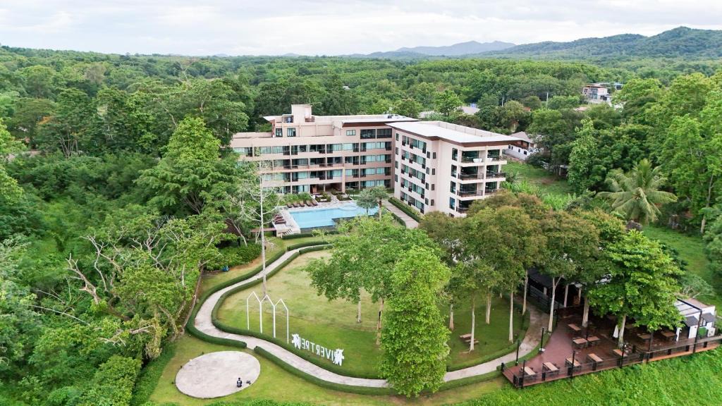 Chiang Khan Hotel | River Tree Resort