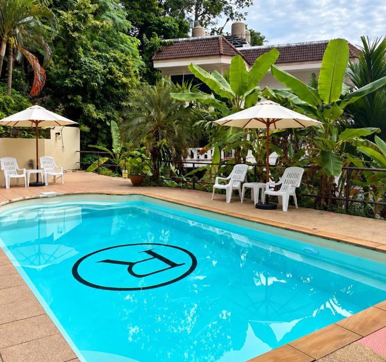 Nanai Road Hotel | Riviera Patong