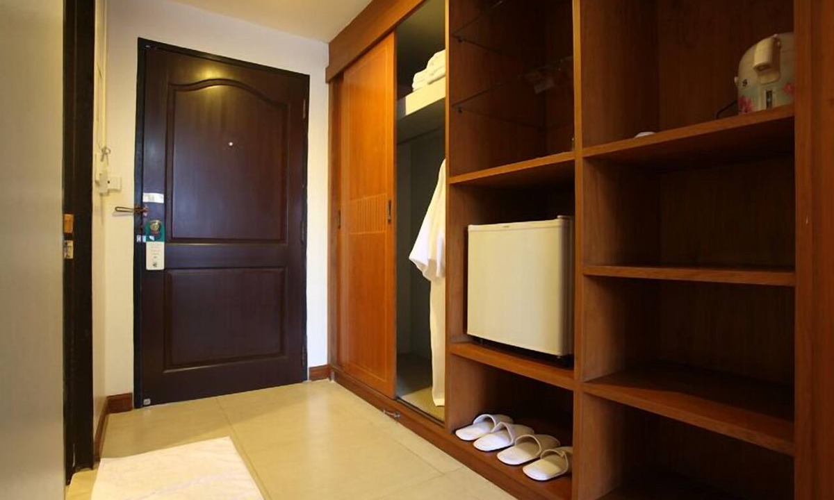 Khlong Kra Saeng Hotel | Royal Diamond Hotel