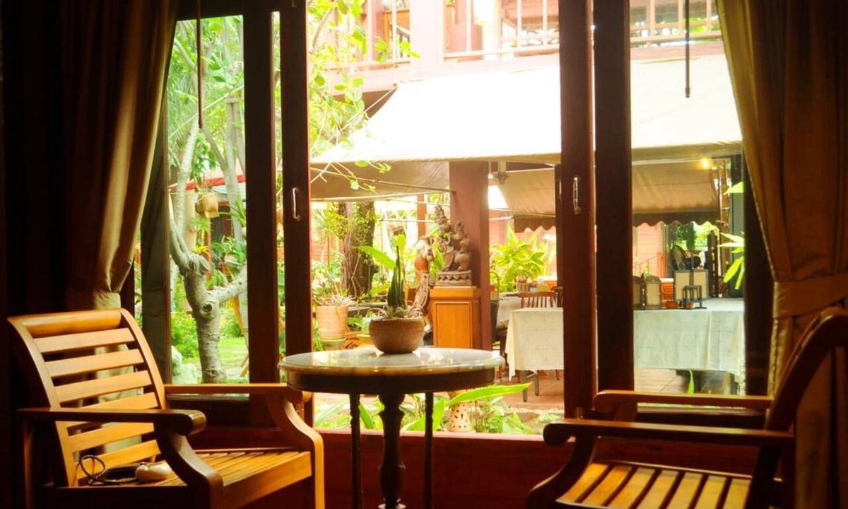 Khao Takiab Resort | Ruen Kanok Thai House