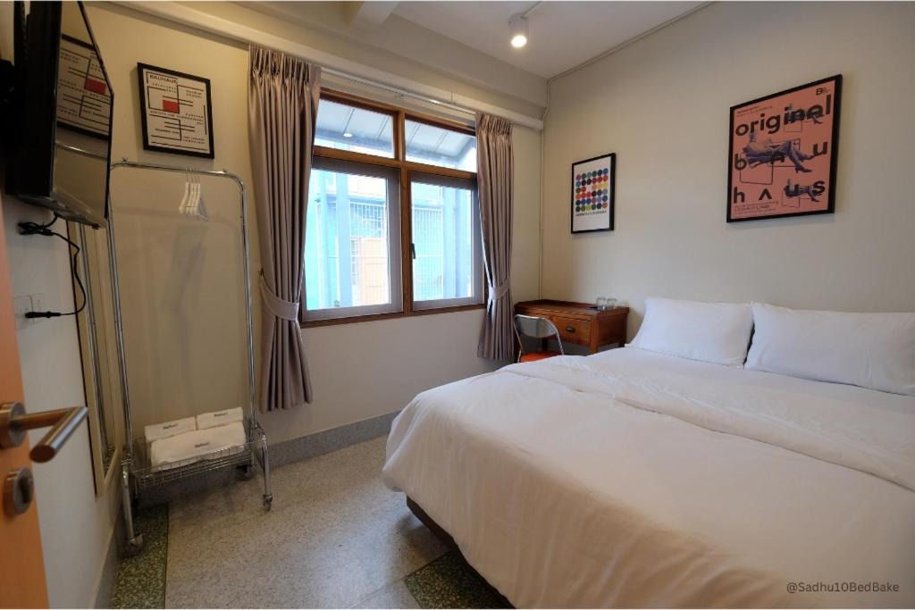 Sathorn Hostel | Sadhu10BedBake