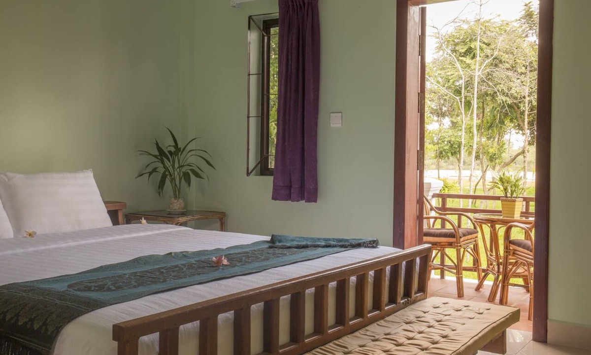 Kampong Thma Hotel | Samrith Hotel