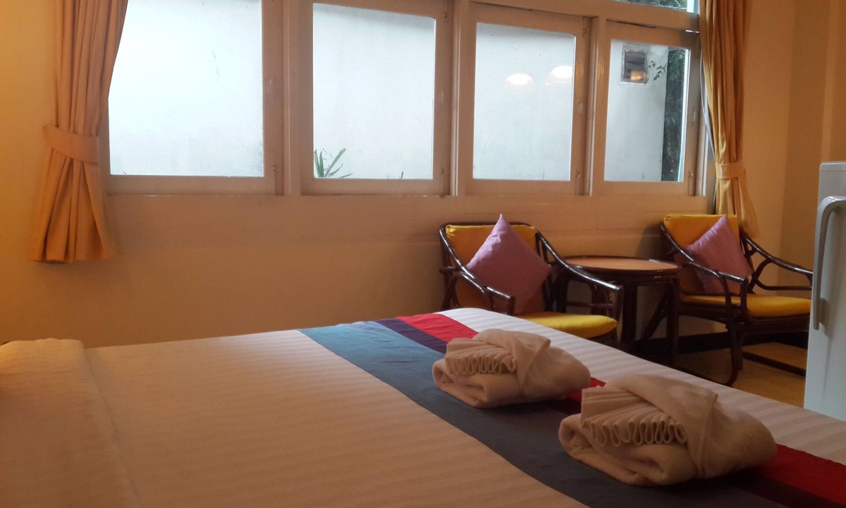 Sukhumvit Hotel | Sawasdee Sukhumvit Inn