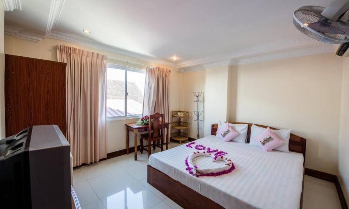Svay Pao Hotel | Seng Huot Hotel
