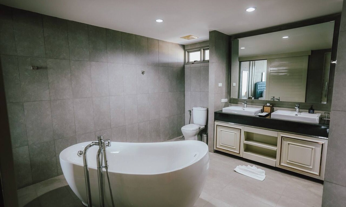 Ban Chang Hotel | Serene Phla resort and restaurant