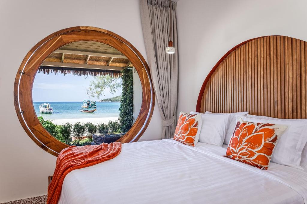 Chaloklum Hotel | SherShiva Beach House