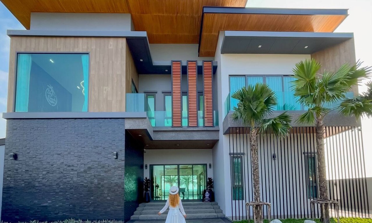 Laem Sing Villa | Sky Beach Pool Villa Chanthaburi 2