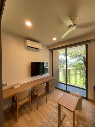 Laguna Apartment | Skypark Celeste Studio 3 min to beach & Golf court view