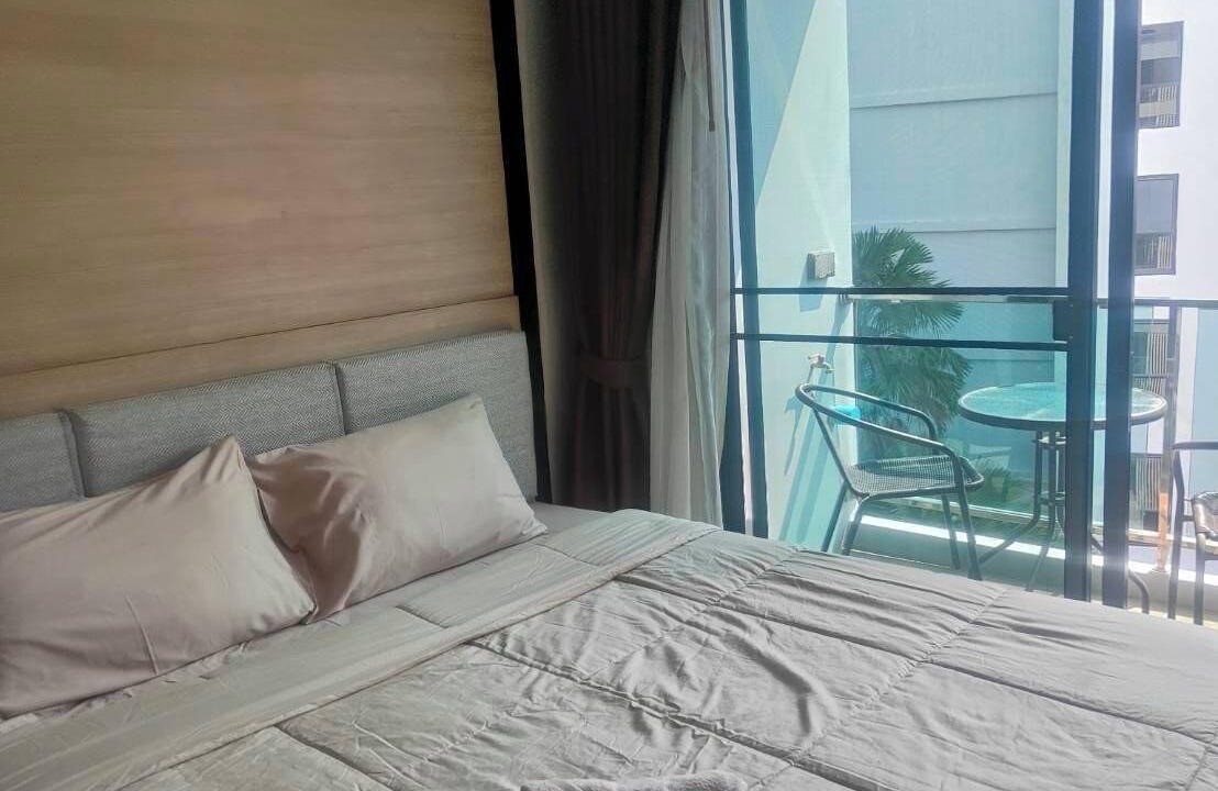 South Pattaya Condo | Solo travelers who want to vacation in Pattaya for a short term.