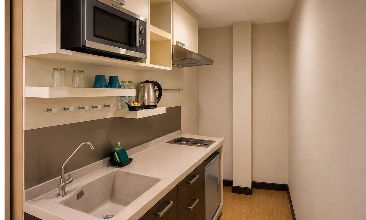 Bangkok Central Business District Hotel | Suk41