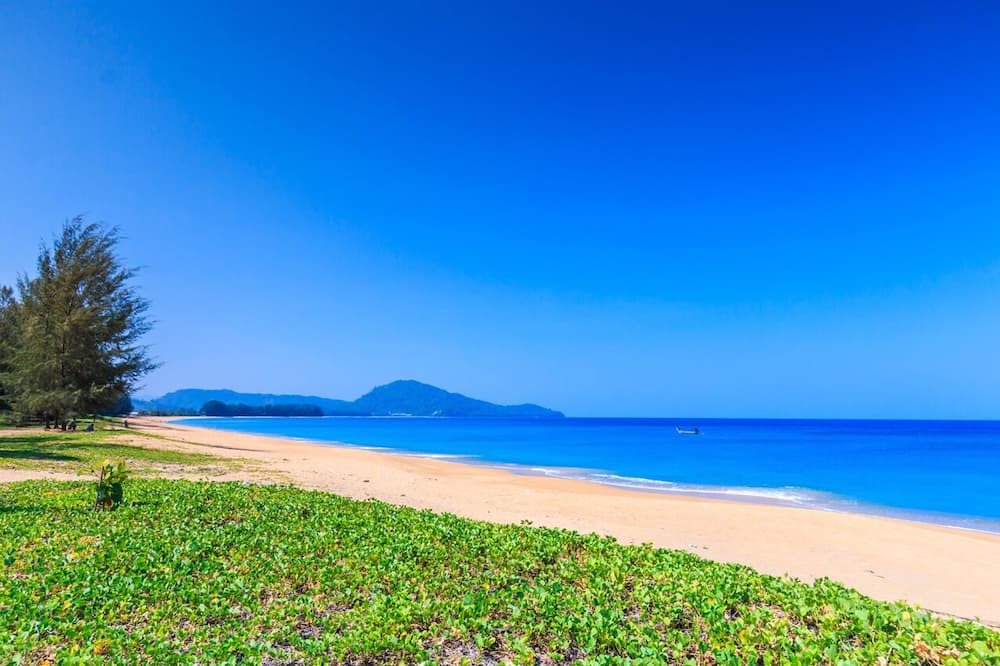 Ban Na Faek Boat Rental | Sun-Kissed Sailing Adventure in Phuket