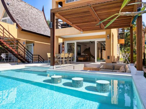 Klong Son Villa | Sunrise Pool Villa - by KohChangVillas