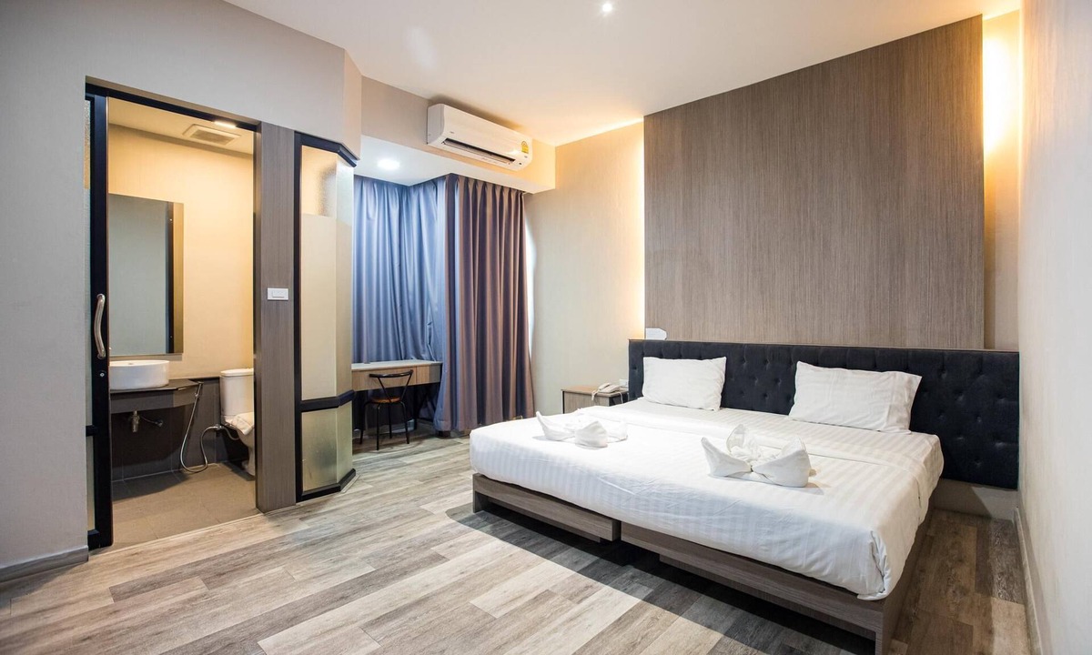 Rangsit Hotel | Tara Park Resotel
