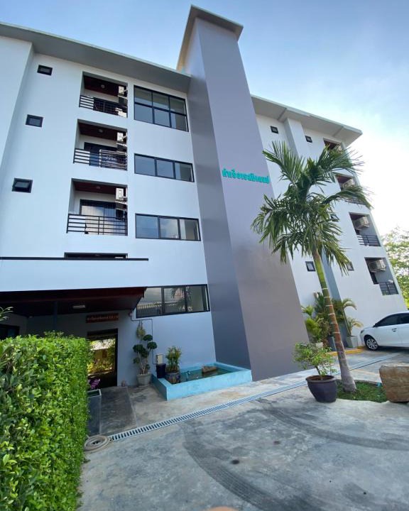 Si Sunthon Apartment | Tha-ruea Residence