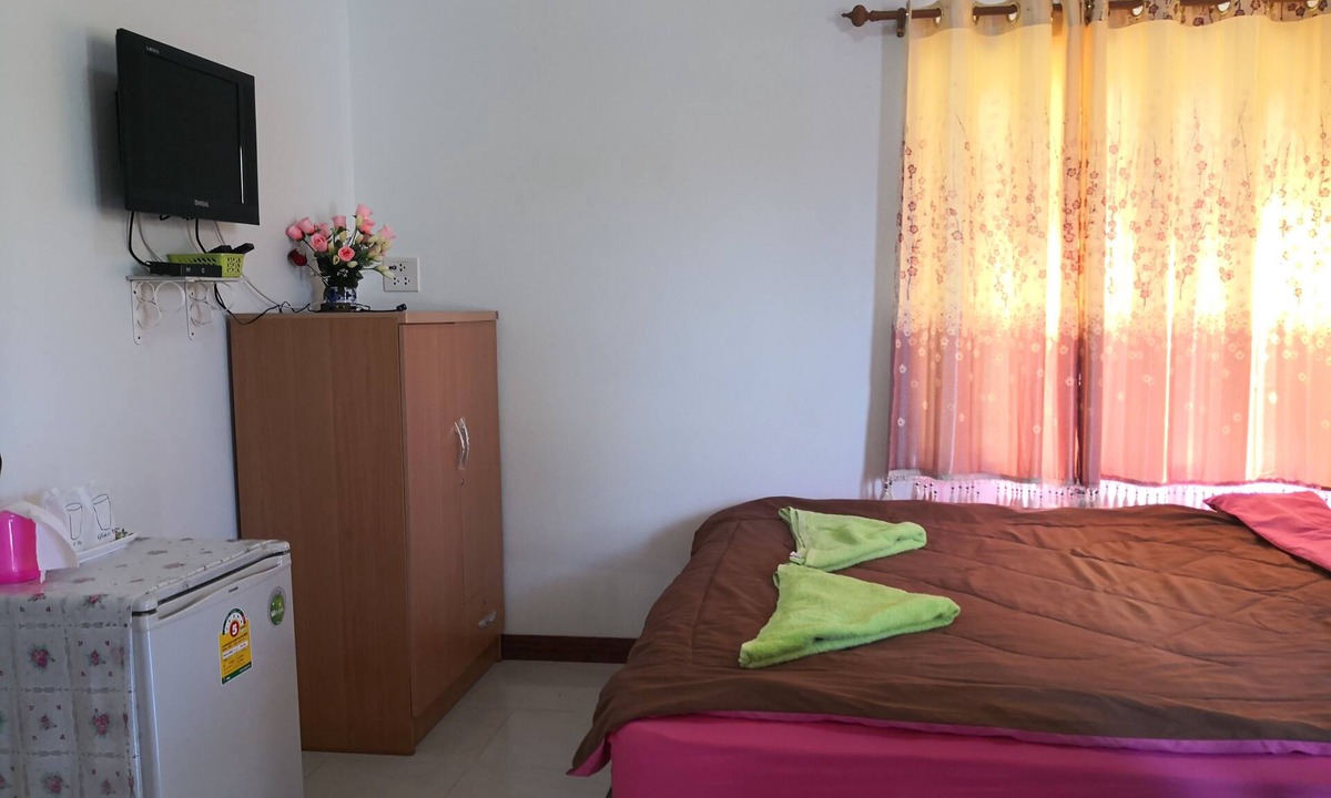 Wichian Buri Hotel | Thanawan Resort