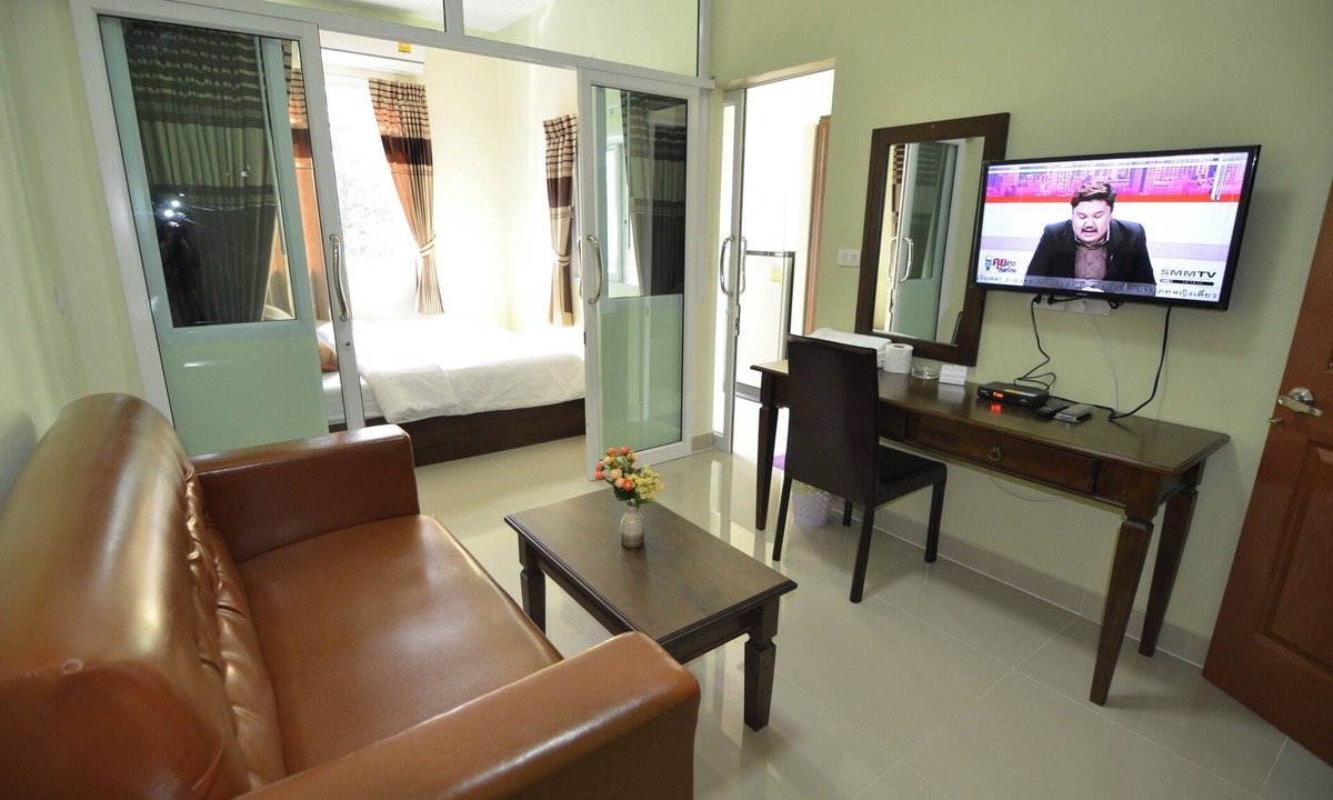 Mueang Samut Prakan District Hotel | The Best Place
