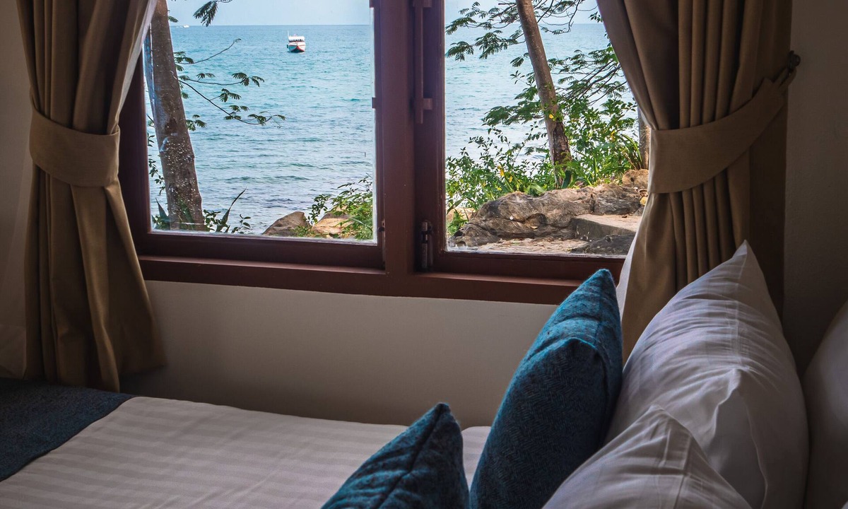 Rayong Hotel | The C Samet Beach Resort