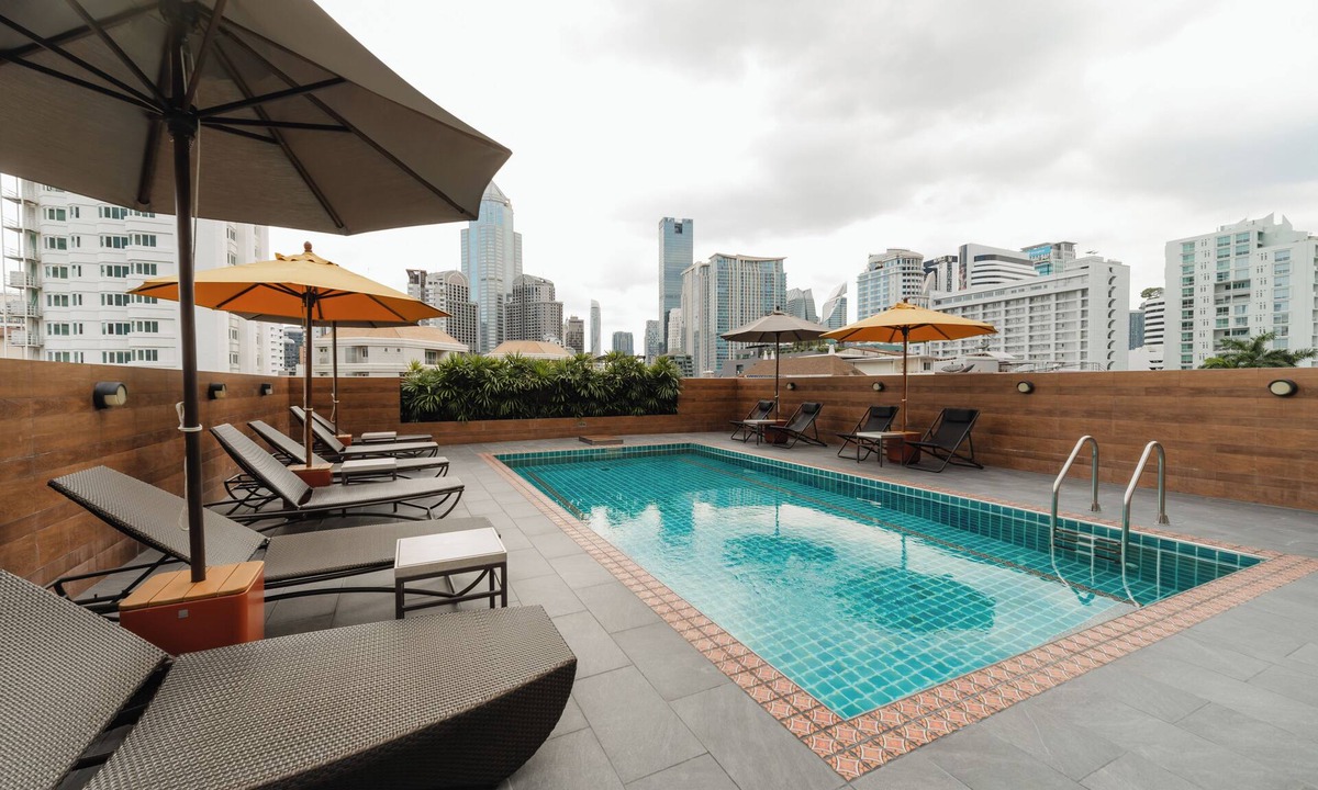 Nana Hotel | The Dawin Hotel