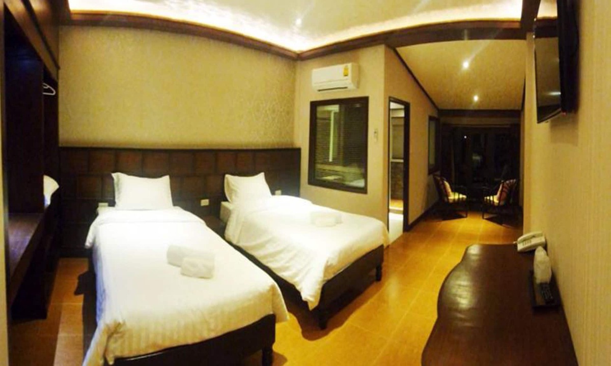 Kabin Buri Hotel | The Farm Resort and Restaurant