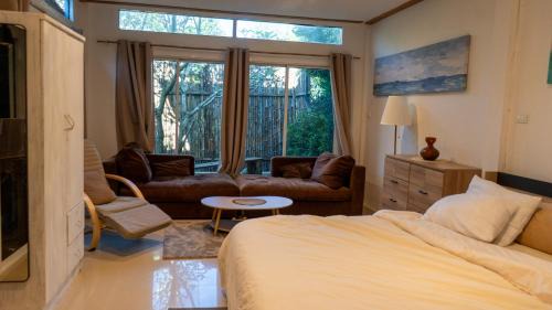 Choeng Thale House | The Fifth Bamboo