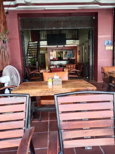 Kampot Apartment | The Hideout