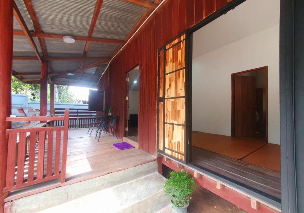 Pai House | The Mind's Home BROWN