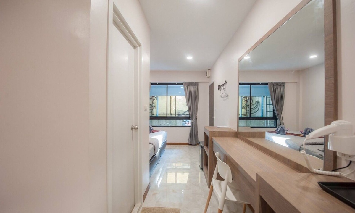 Talat Yot Hotel | The Moon Night Hotel