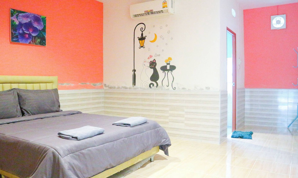 Phetchaburi Hotel | The Moon Resort Phetchaburi
