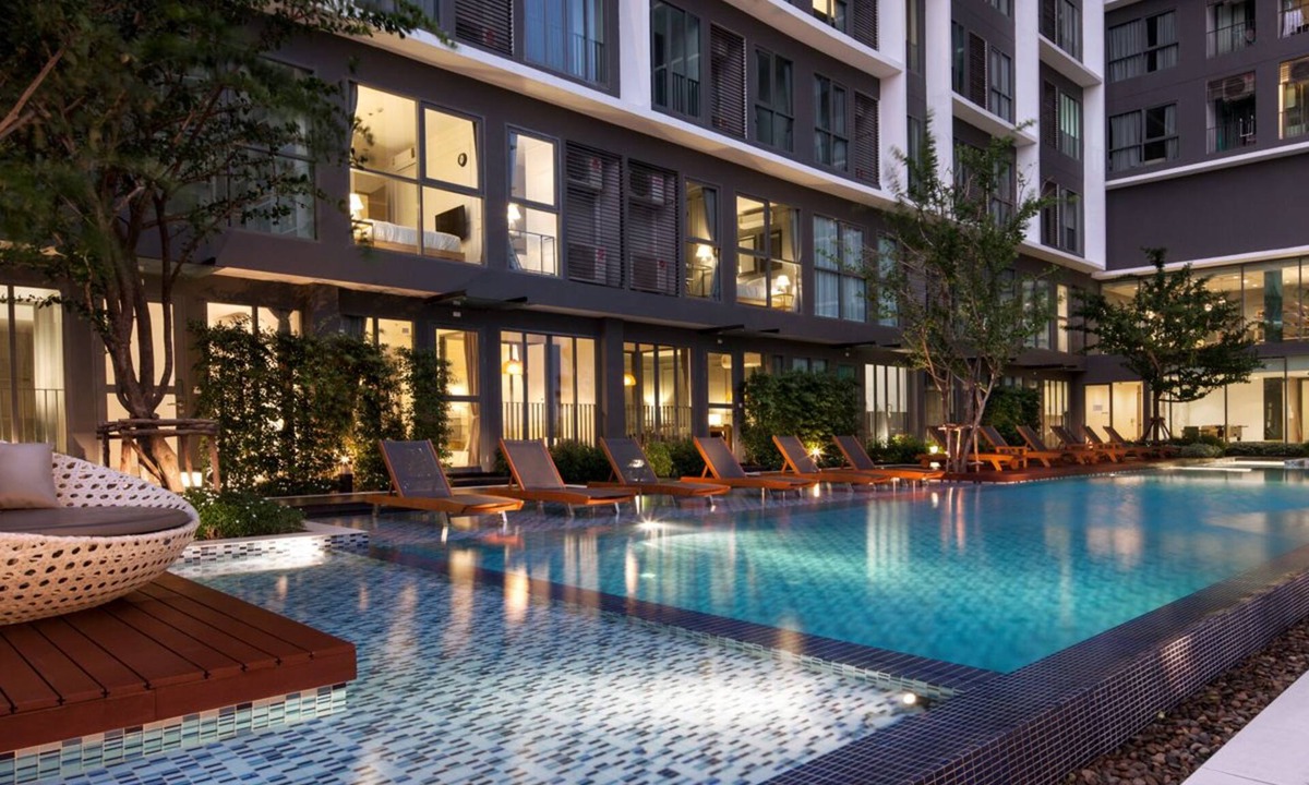 Phra Khanong Hotel | The SkyLoft Bangkok
