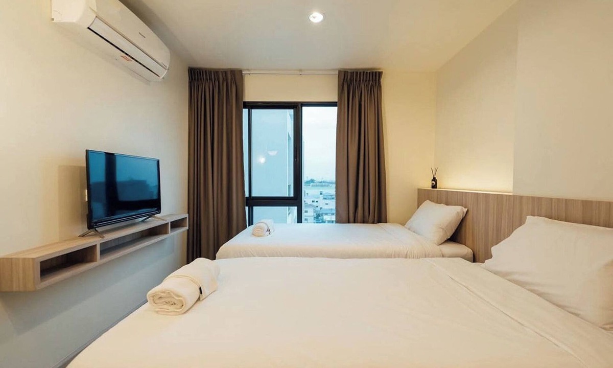 Thung Song Hong Hotel | The View Chaengwattana 14