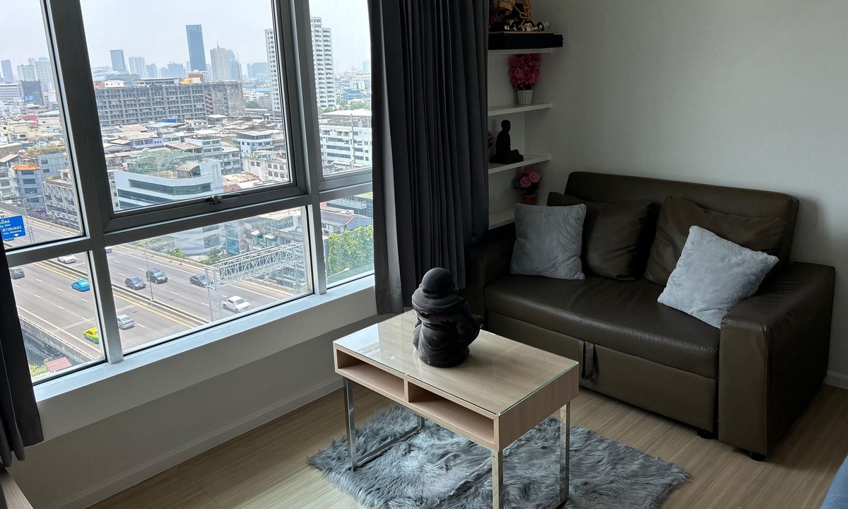 Rong Muang Condo | This Tanner share is one of many affordable Tanner properties in the world