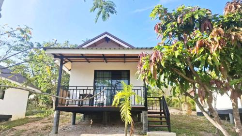 Ko Lanta Ski Chalet | TinyHouse at TigerCave