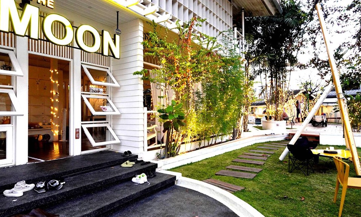 Old City House | To The Moon Guesthouse