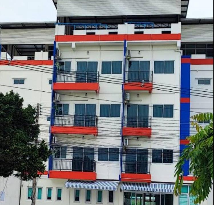Saen Suk Apartment | TPR51 Room Service