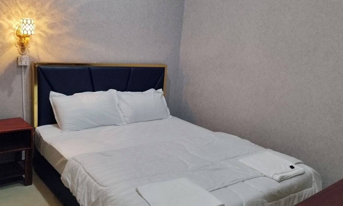 Daun Penh Bed & Breakfast | TWILIGHT INN