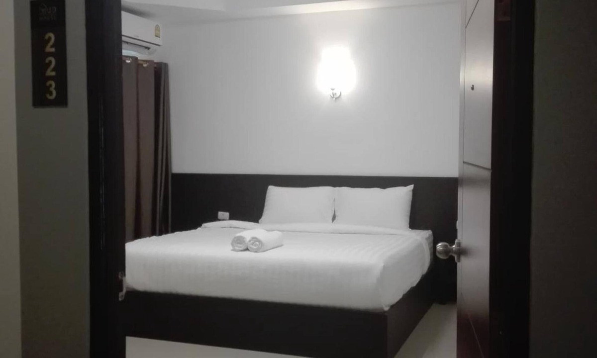Mak Khaeng Hotel | UD House