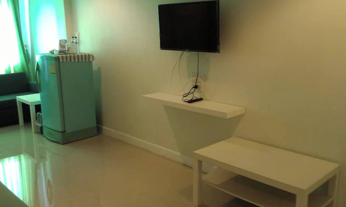 Saen Suk Hotel | UJ Apartment