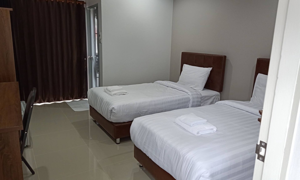 Nang Rong Hotel | V2 hotel