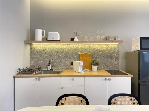 Ban Phan Thom Apartment | Vélin Khaosan - 2nd Floor apartment with 2Bedrooms