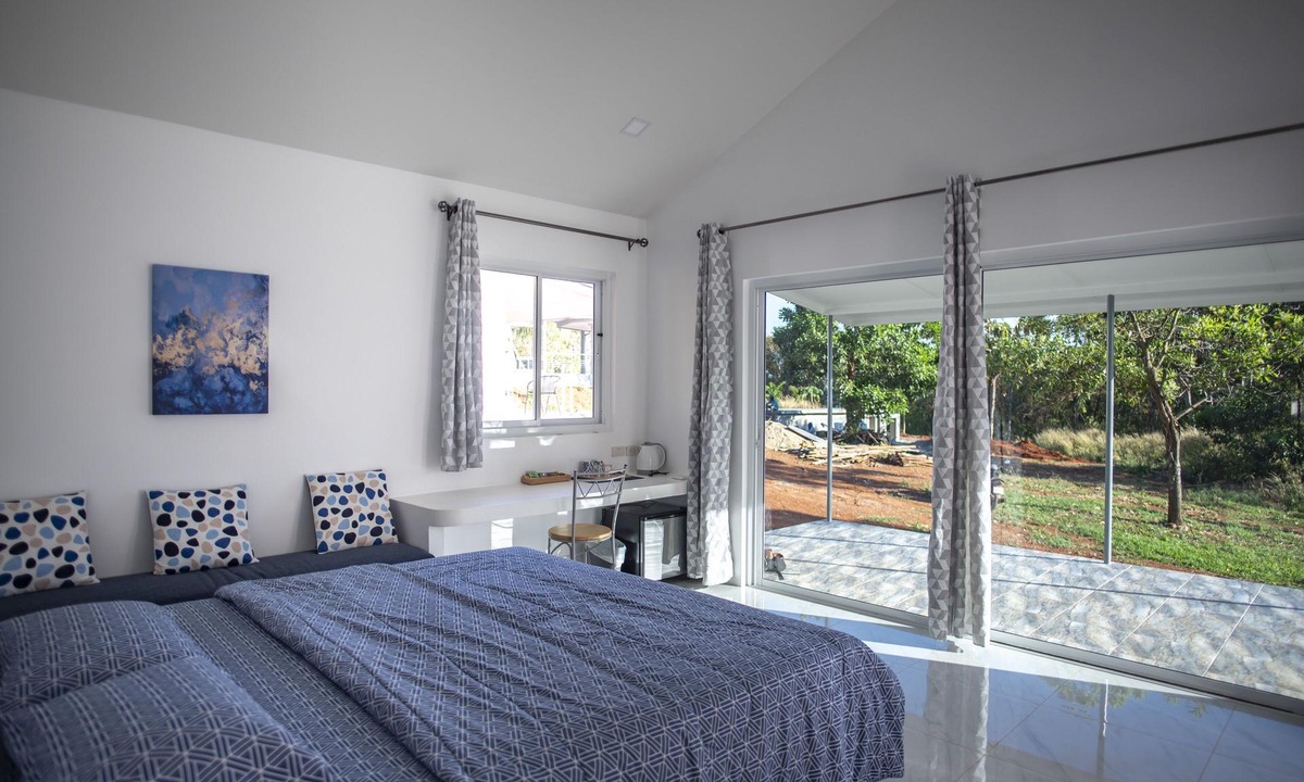 Ko Mak House | Very quiet bungalow right next to the horse paddock